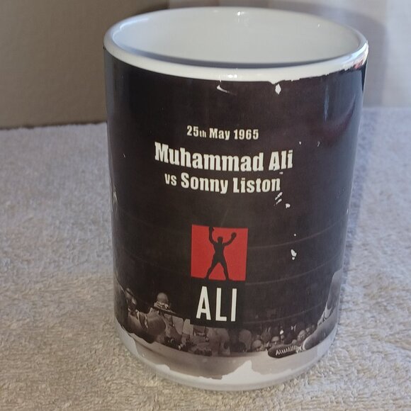 Collectors Item, 2020 Muhammad Ali vs Sonny Liston Mug - Picture 4 of 6